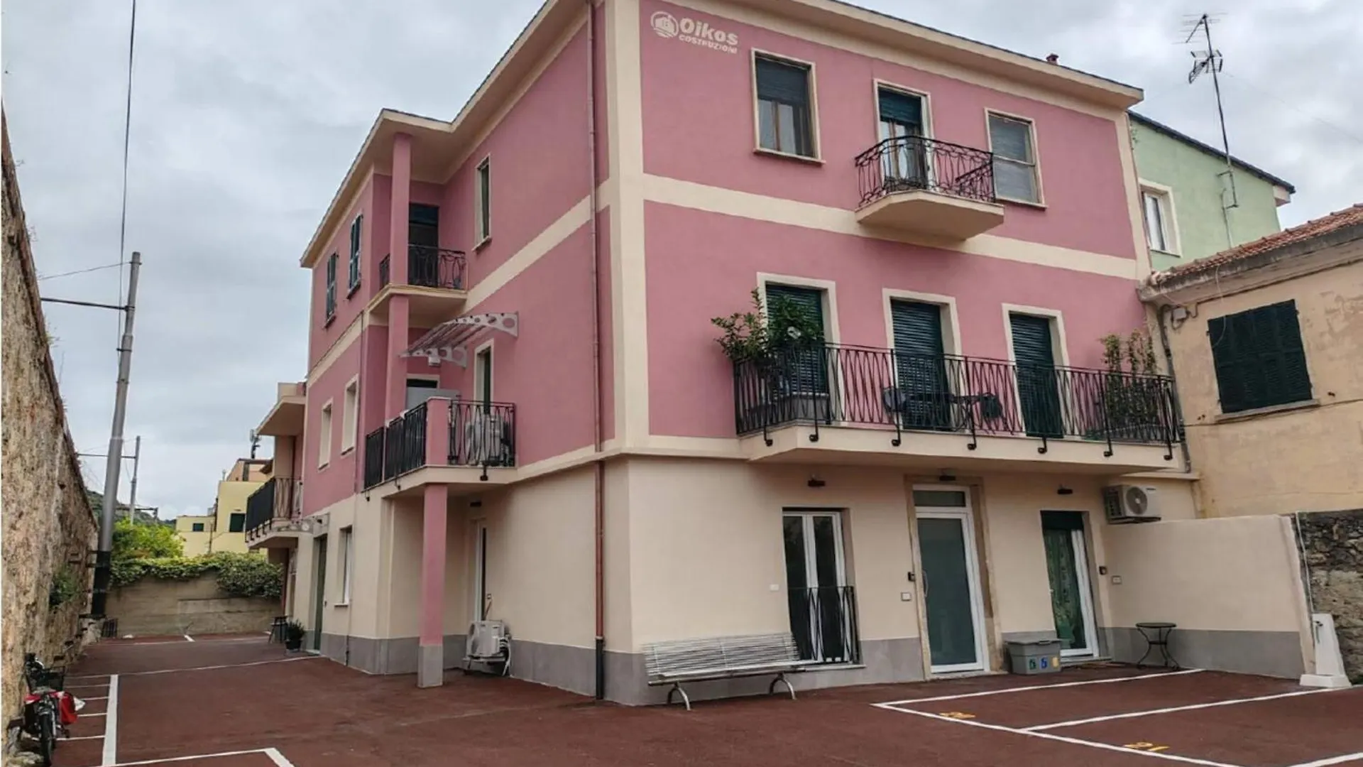 Merlo Apartments - Happy Rentals Ceriale