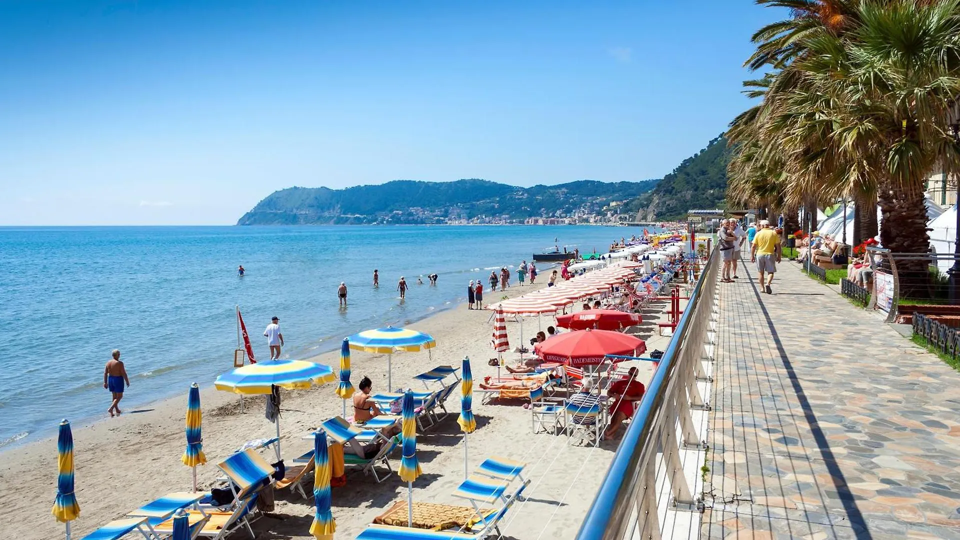 Merlo Apartments - Happy Rentals Ceriale
