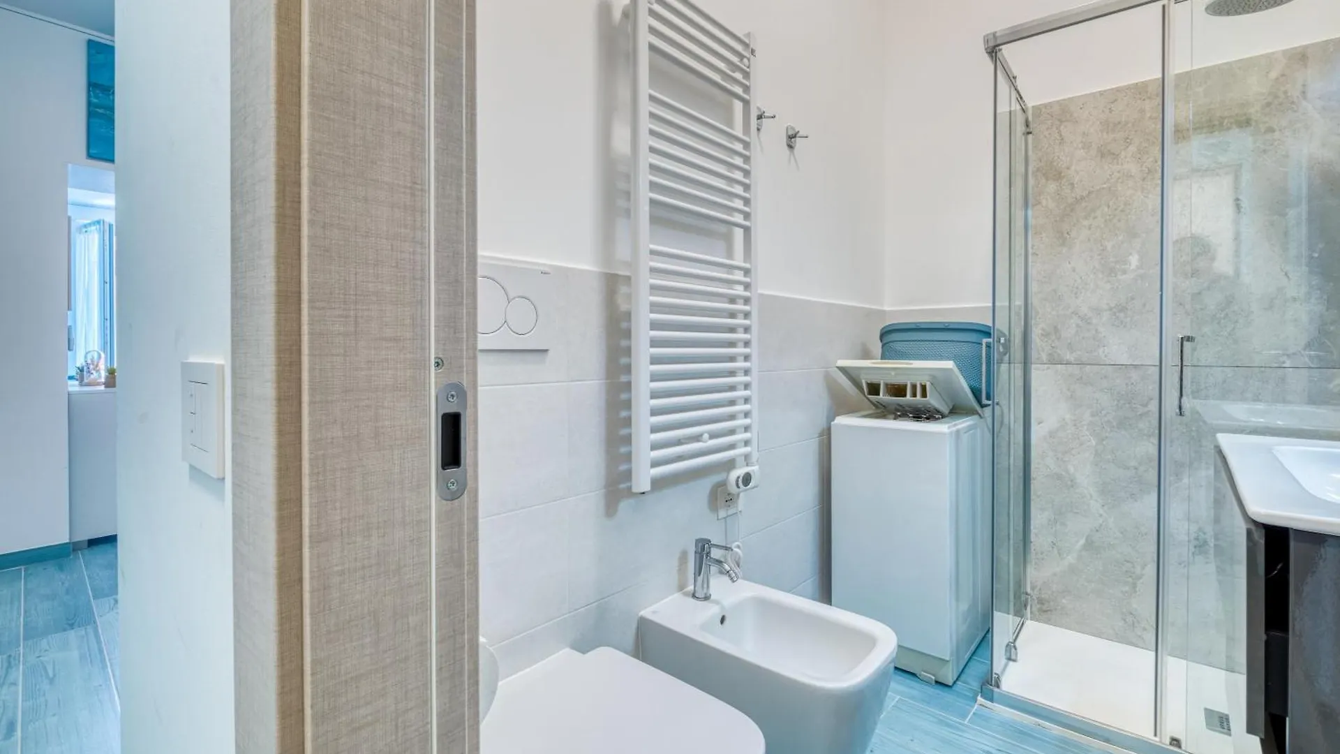 Merlo Apartments - Happy Rentals Ceriale