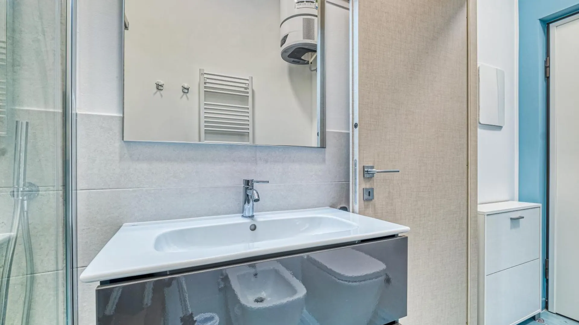 Merlo Apartments - Happy Rentals Ceriale Italy